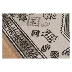 Tahoe Tarent Geometric Tufted Accent Rug - Momeni -Northlight Shop Sales GUEST f19aed7b a034 4357 ba02 7cff67b9cf21